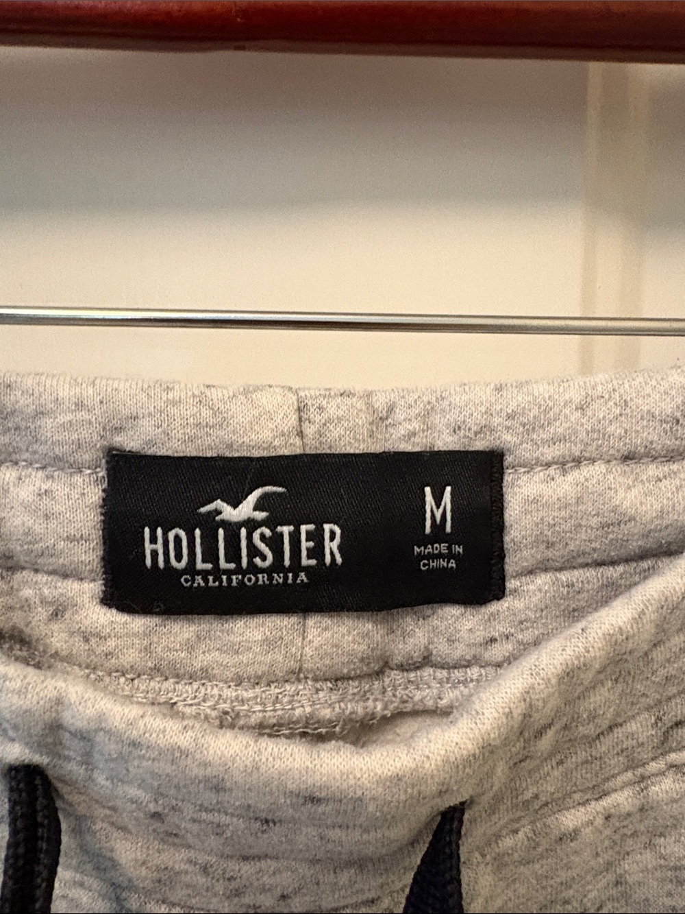 Hollister Light Grey Heather Men's Medium Jogger Sweatpants - Picture 2 of 4